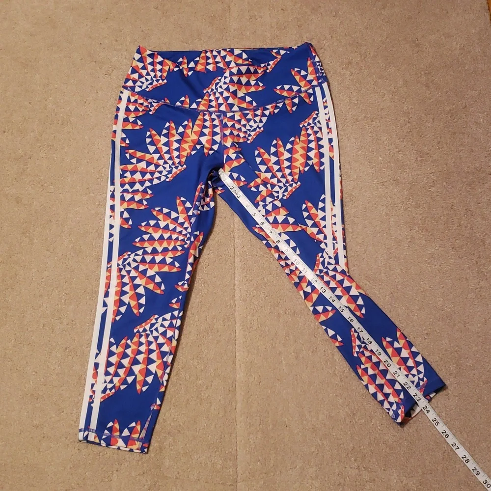 Adidas X Farm Rio Women's Psychedelic Wave Blue Leggings - Picture 10 of 11